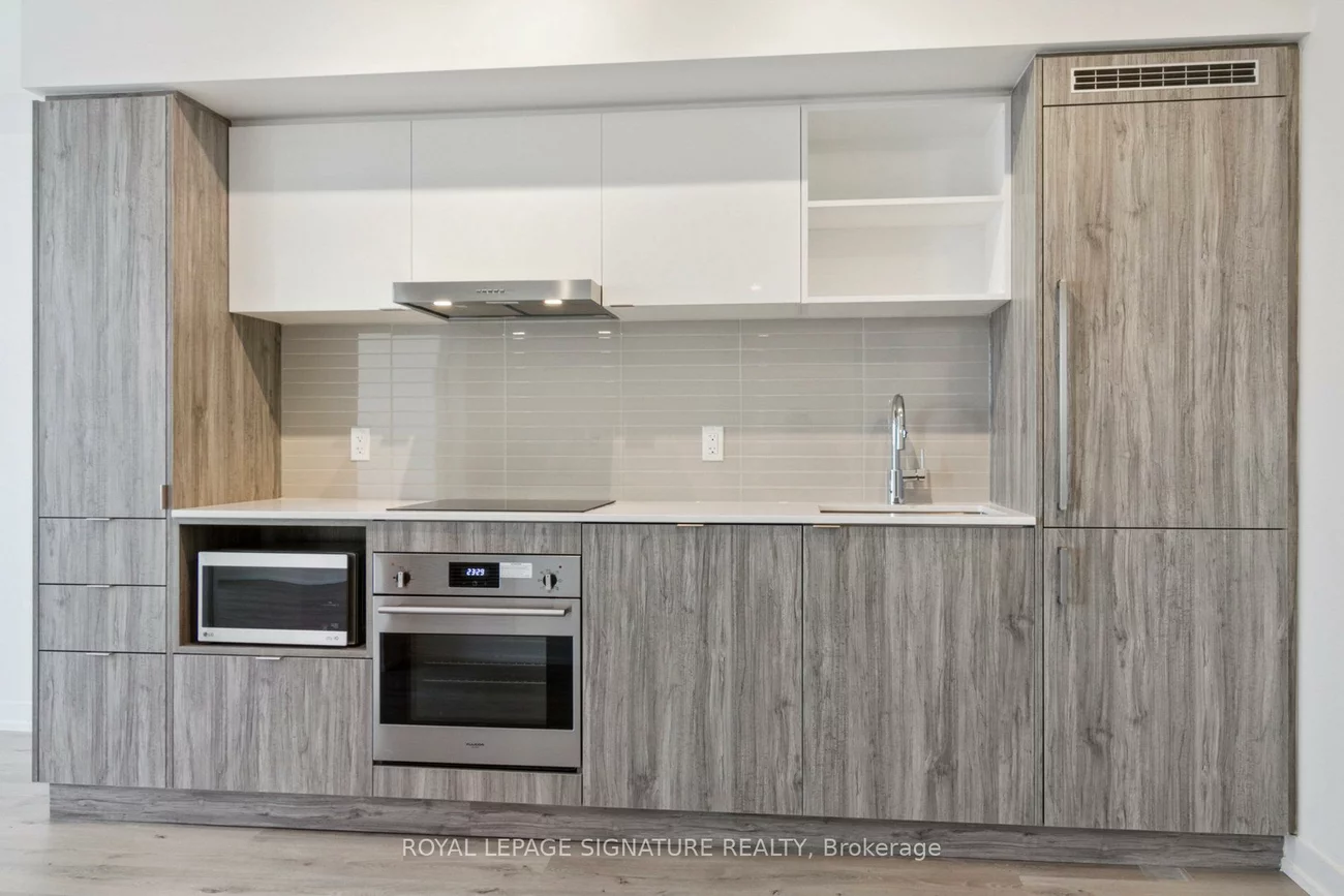 138, Downes, Waterfront Communities C1, Toronto