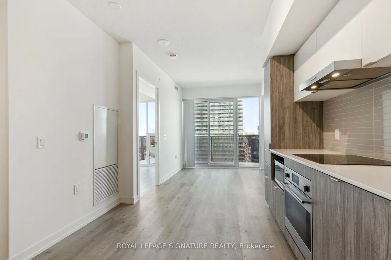 138, Downes, Waterfront Communities C1, Toronto