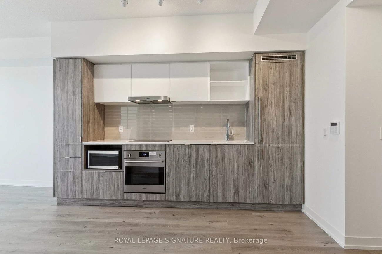 138, Downes, Waterfront Communities C1, Toronto