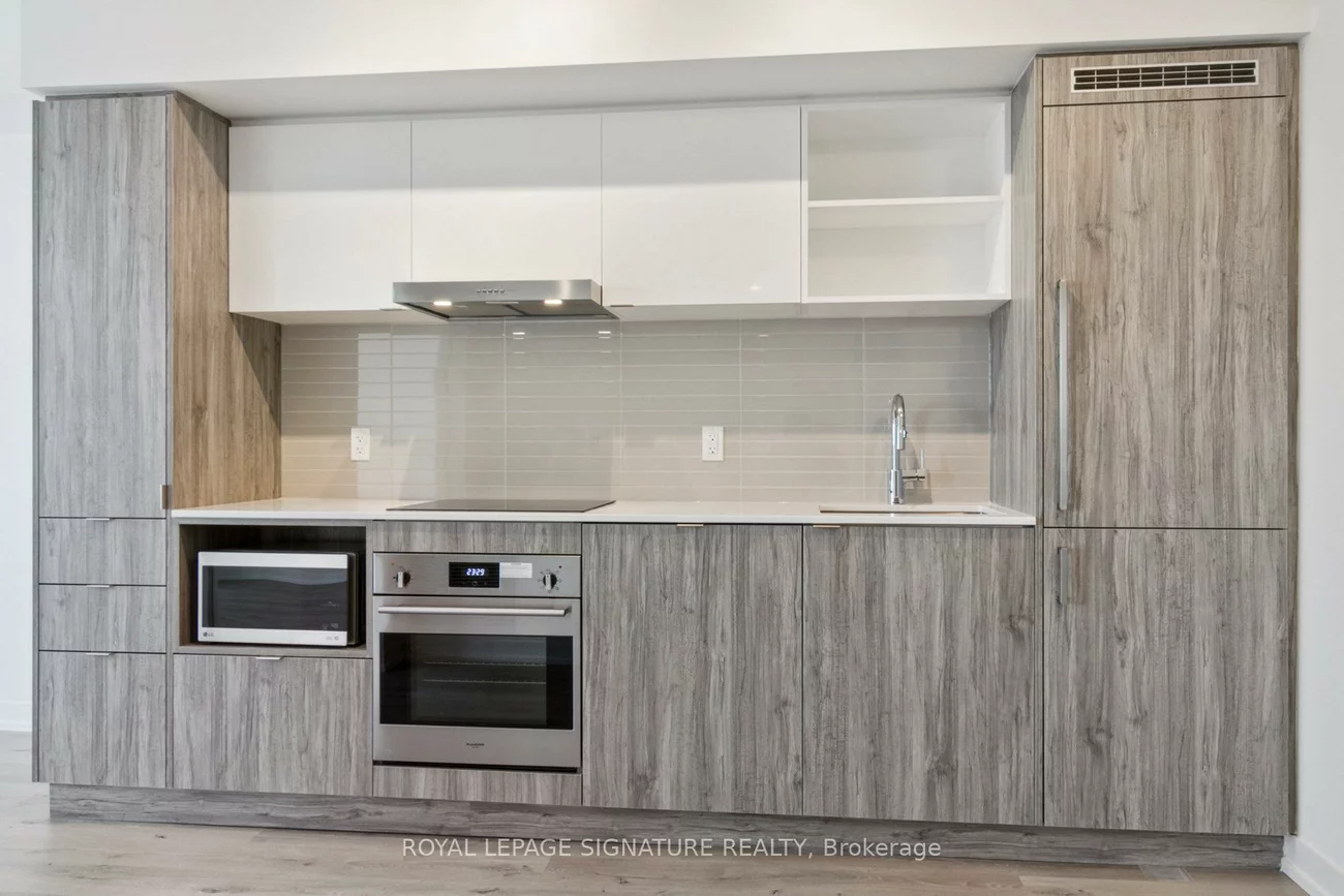138, Downes, Waterfront Communities C1, Toronto