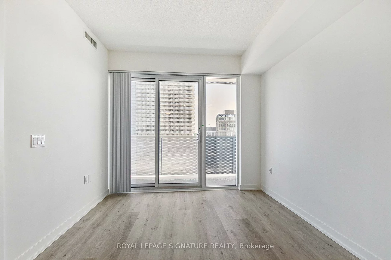 138, Downes, Waterfront Communities C1, Toronto