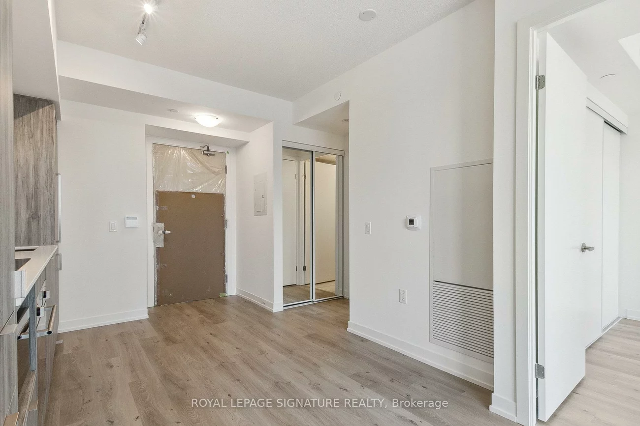 138, Downes, Waterfront Communities C1, Toronto