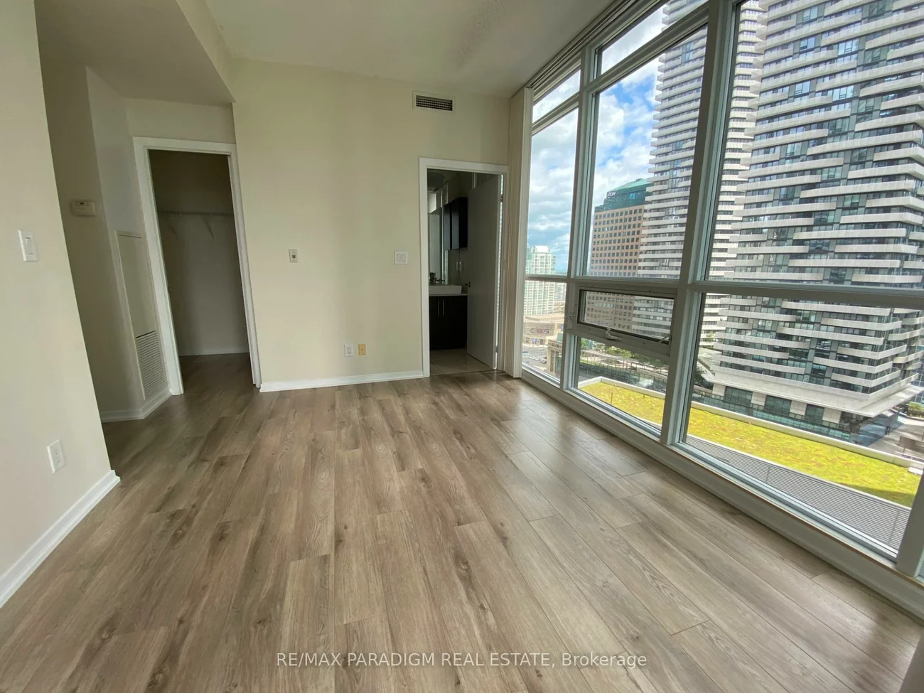 65, Bremner, Waterfront Communities C1, Toronto