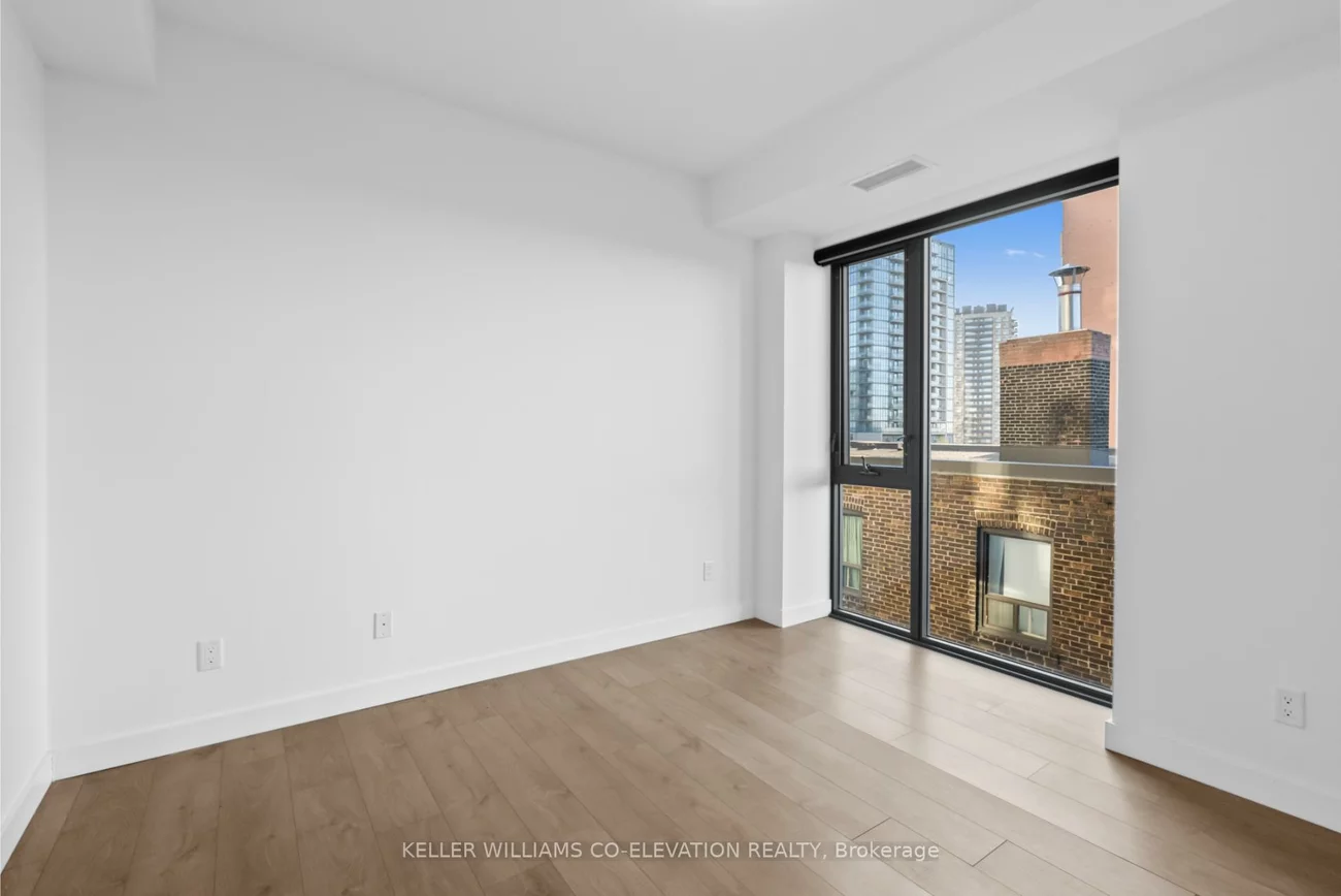 109, Vaughan, Humewood-Cedarvale, Toronto