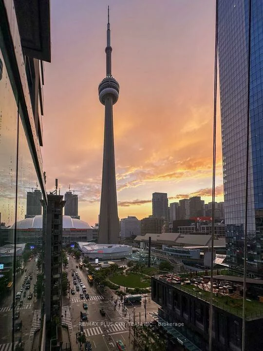 30, Grand Trunk, Waterfront Communities C1, Toronto