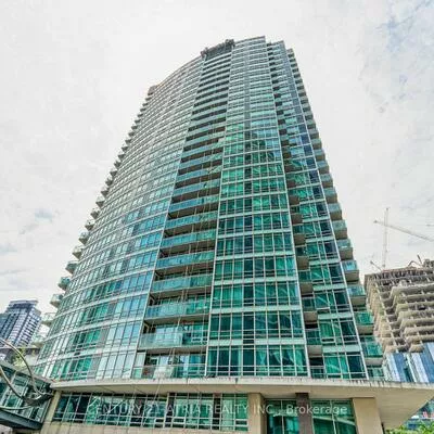 381, Front, Waterfront Communities C1, Toronto