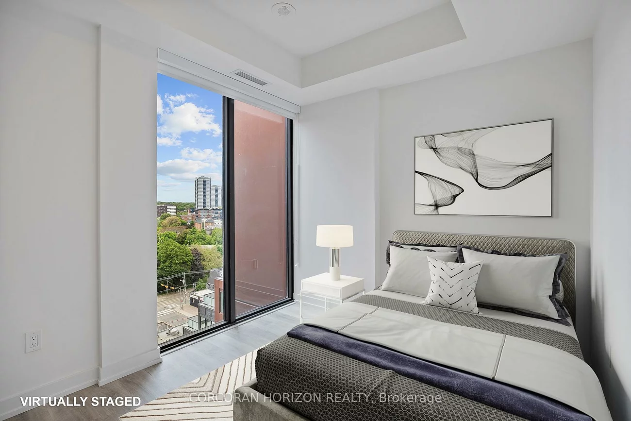 28, Eastern, Moss Park, Toronto