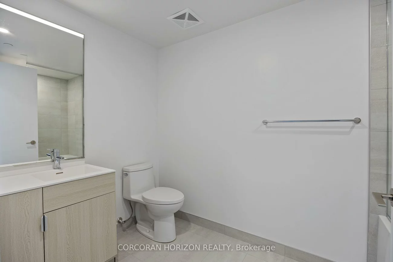 28, Eastern, Moss Park, Toronto