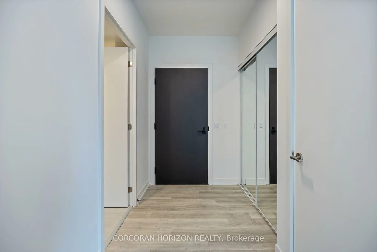 28, Eastern, Moss Park, Toronto