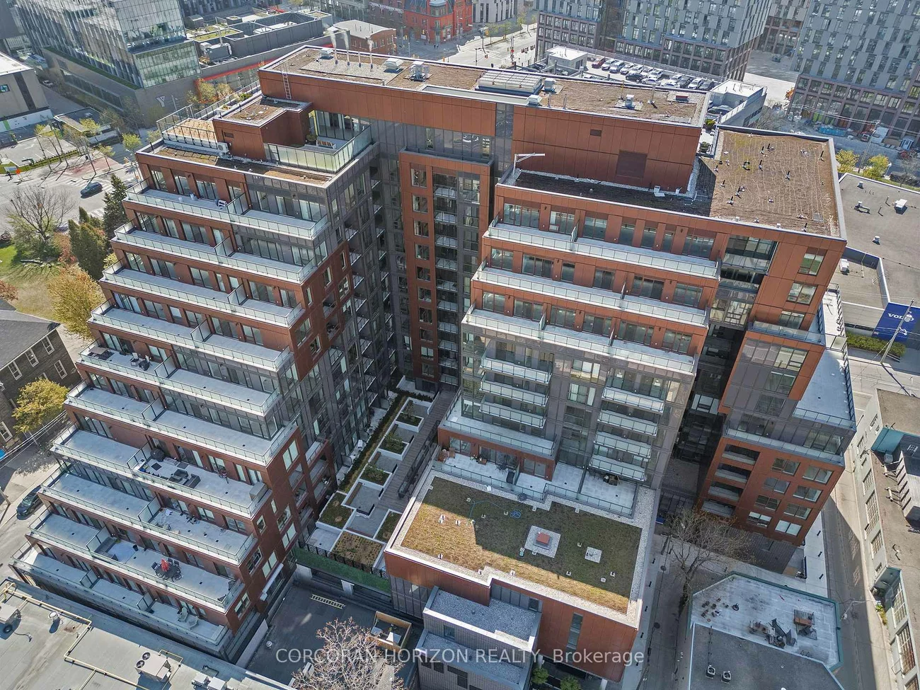 28, Eastern, Moss Park, Toronto