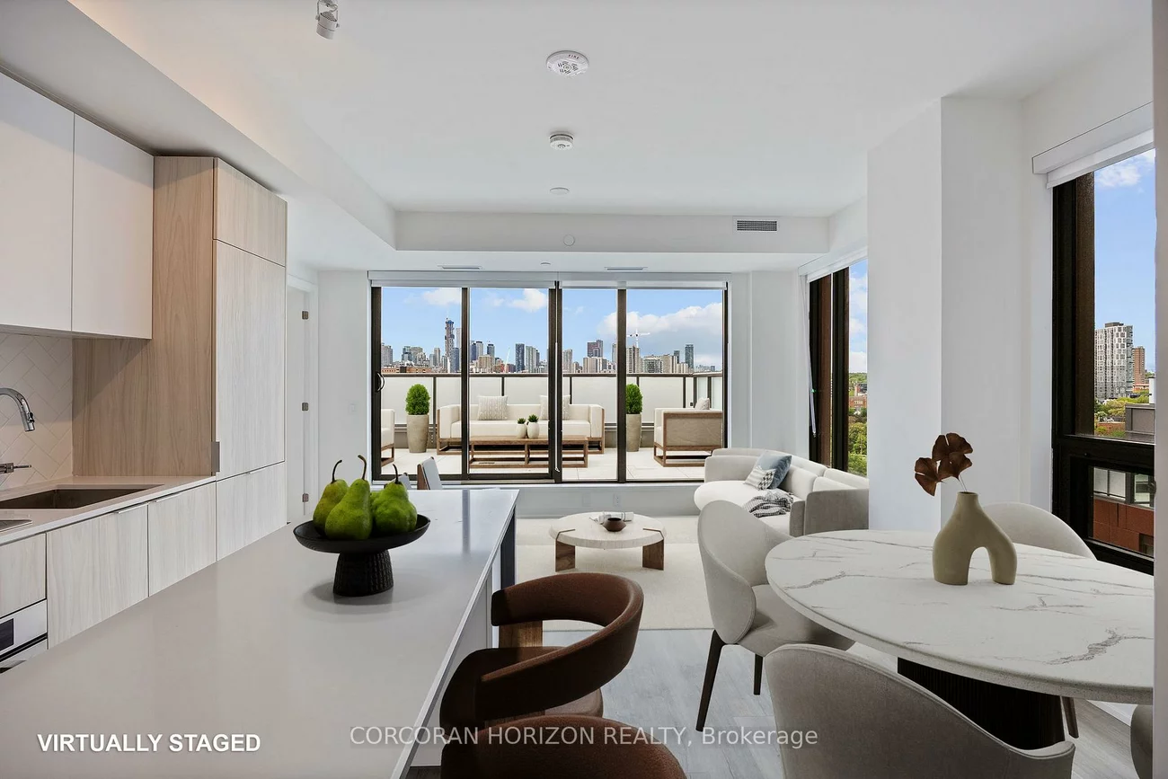 28, Eastern, Moss Park, Toronto