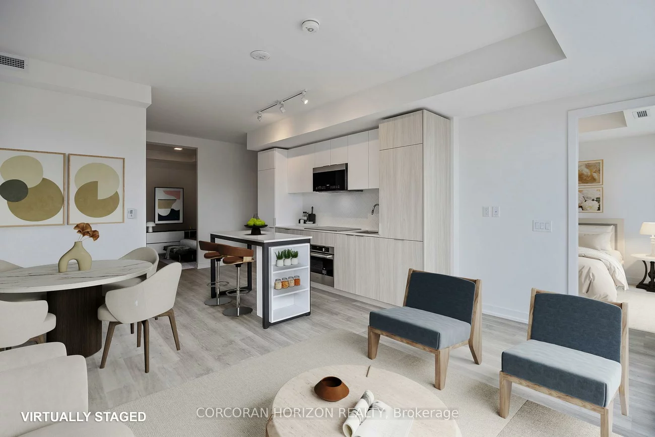 28, Eastern, Moss Park, Toronto