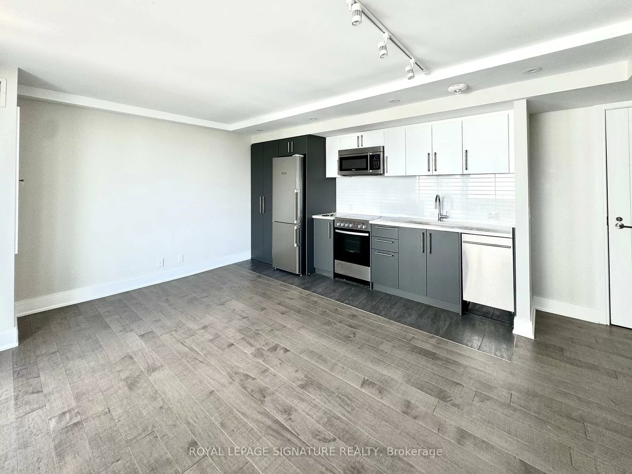 11, Walmer, Annex, Toronto
