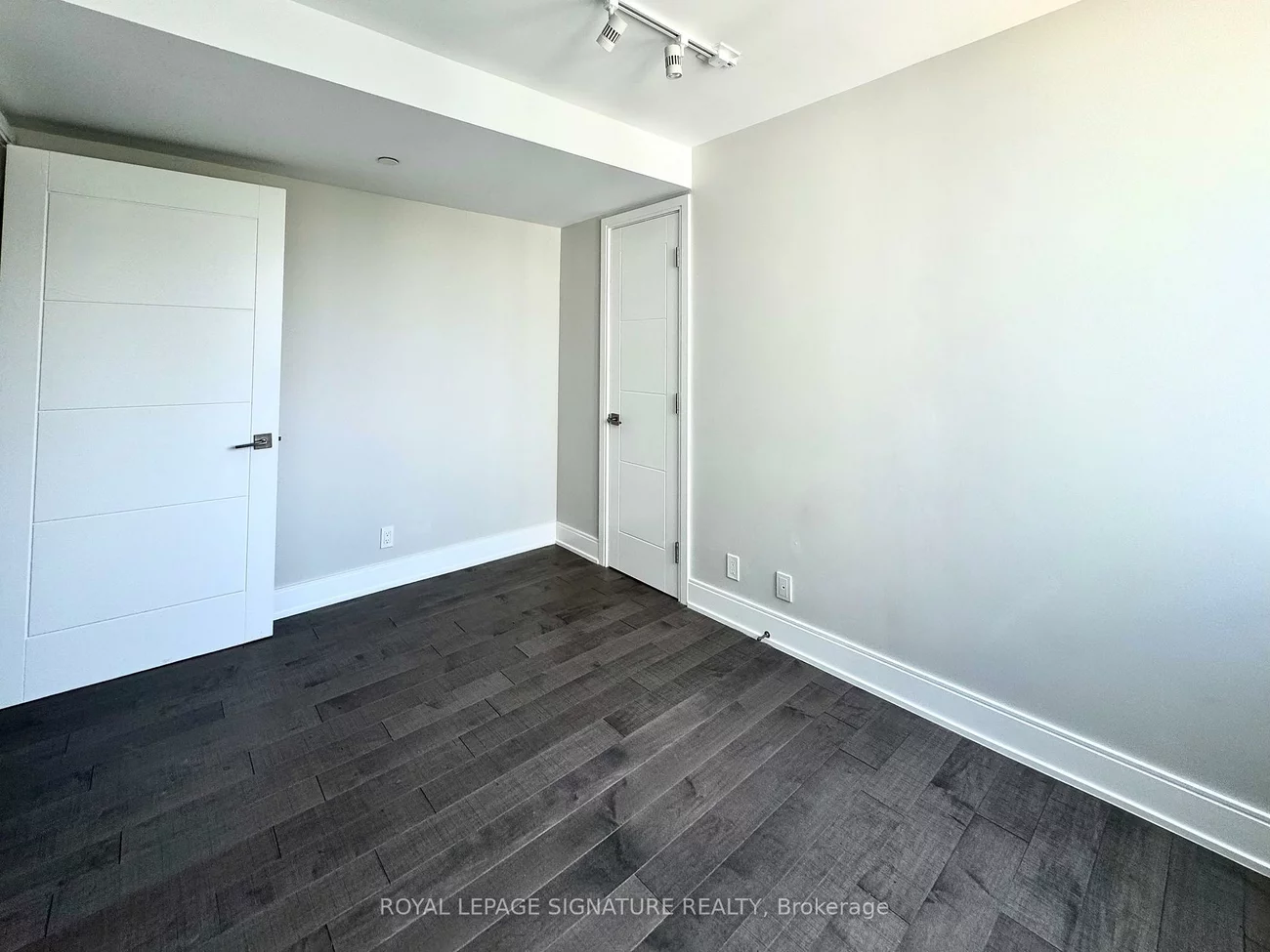 11, Walmer, Annex, Toronto