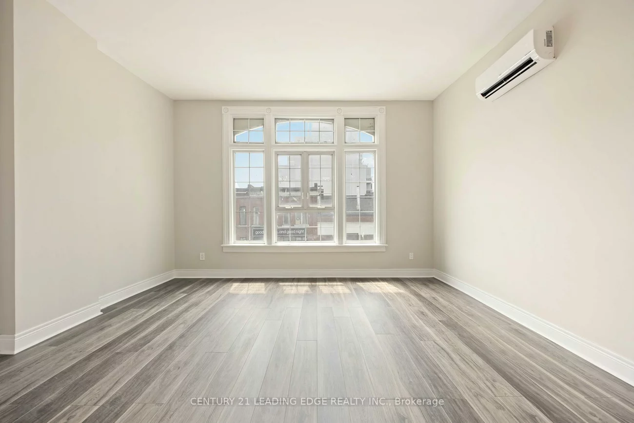 526, Bloor, Annex, Toronto