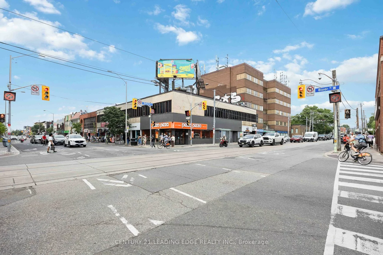526, Bloor, Annex, Toronto
