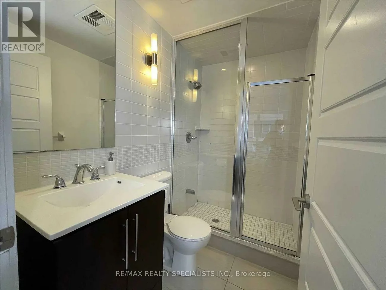 28, Linden, Cabbagetown-South St. James Town, Toronto