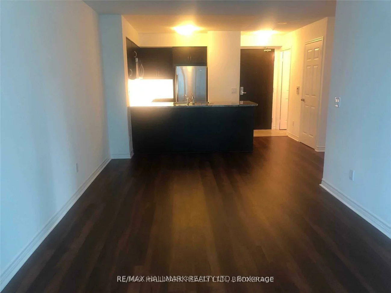 19, Grand Trunk, Waterfront Communities C1, Toronto