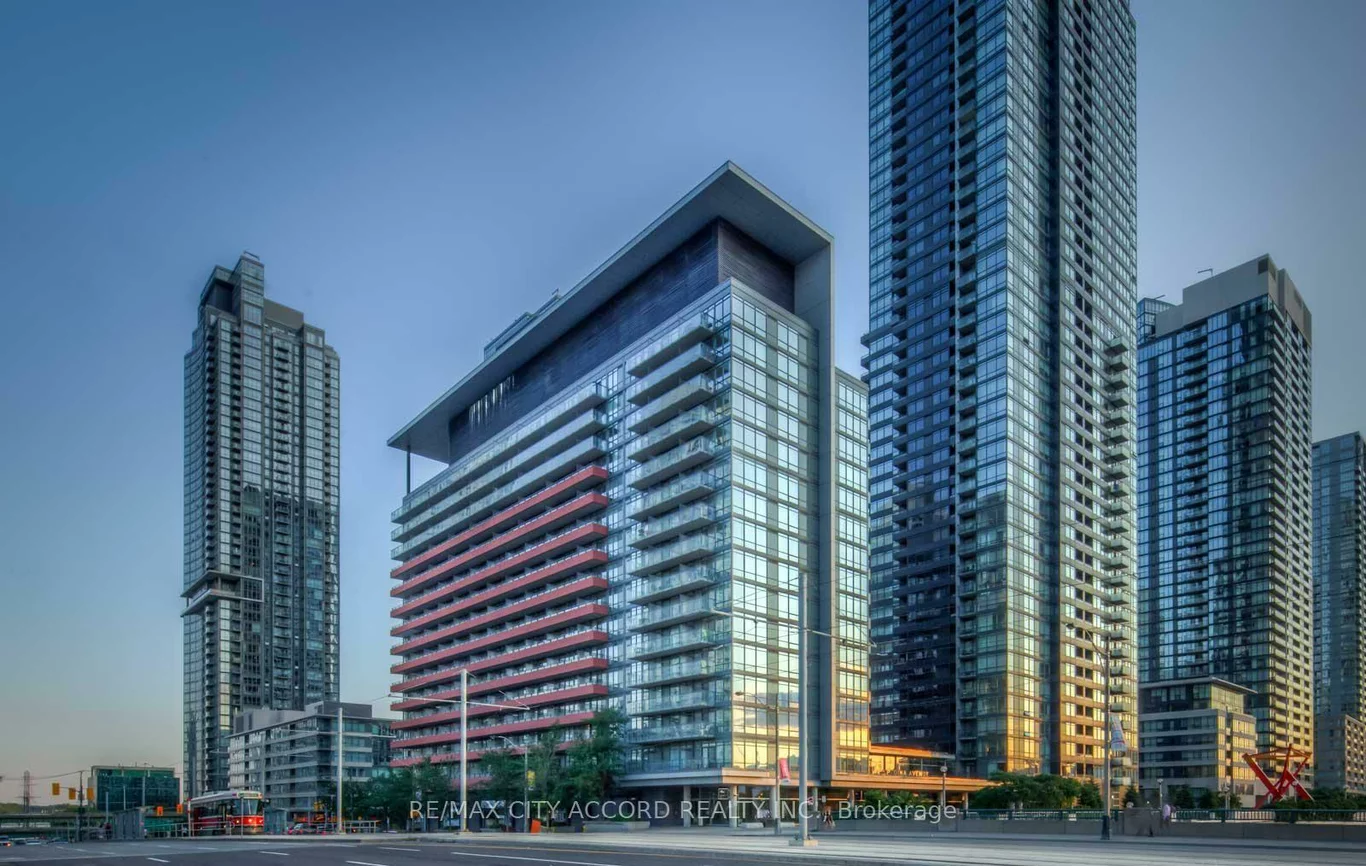 4K, Spadina, Waterfront Communities C1, Toronto