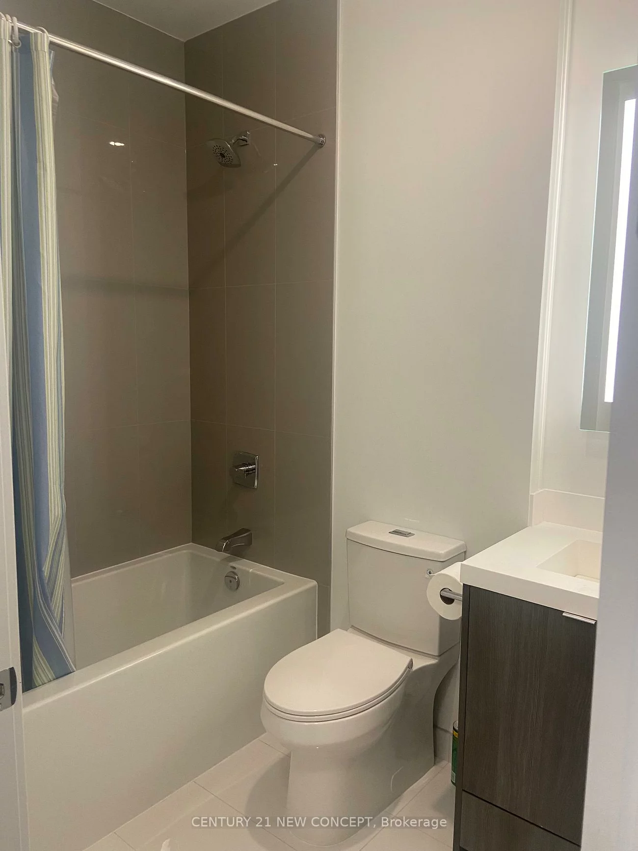 20, Inn On The Park, Banbury-Don Mills, Toronto