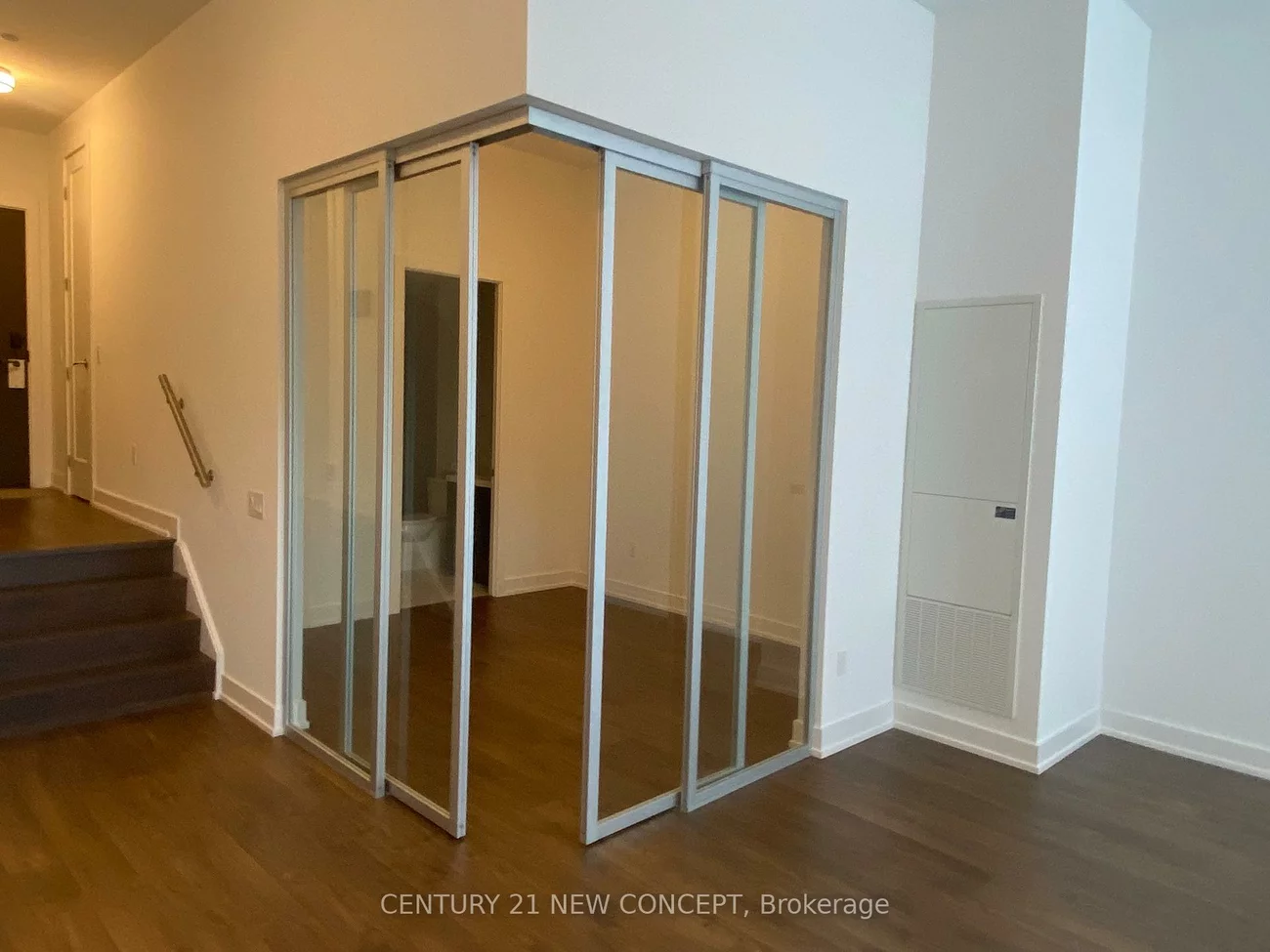 20, Inn On The Park, Banbury-Don Mills, Toronto