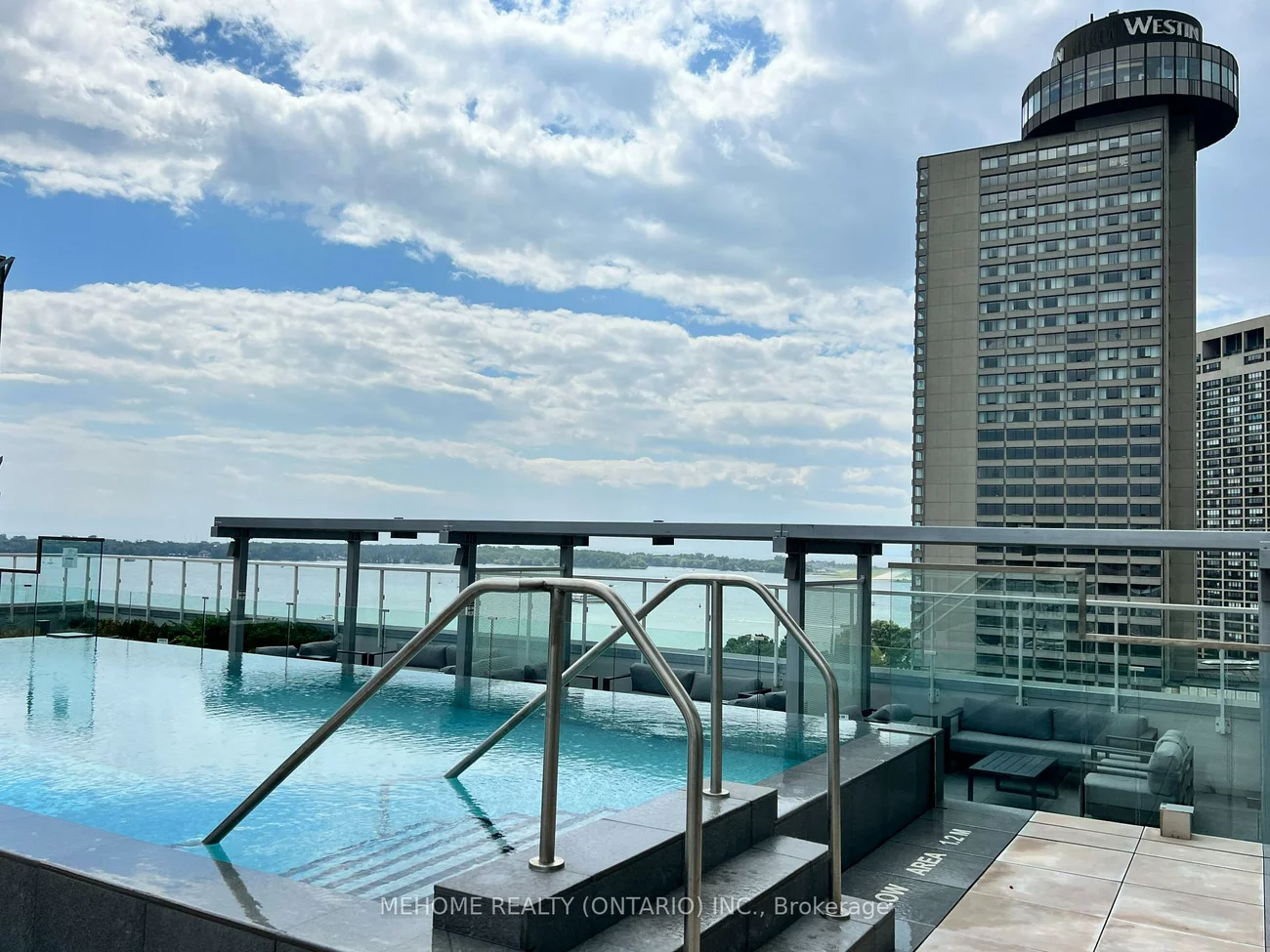 15, Queens Quay East, Waterfront Communities C8, Toronto