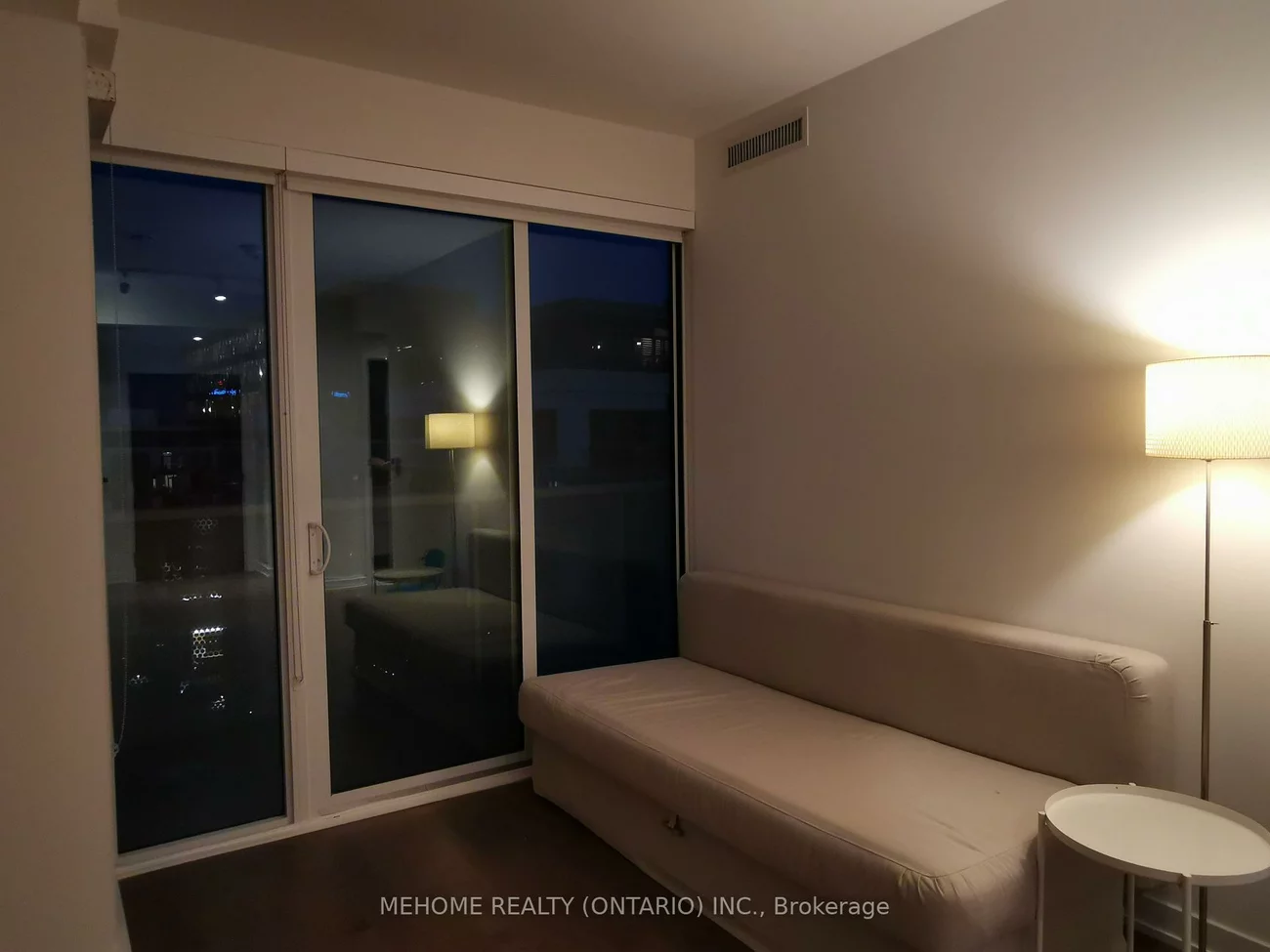 15, Queens Quay East, Waterfront Communities C8, Toronto