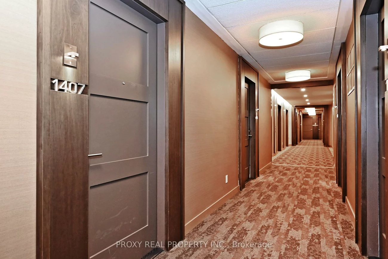 300, Front, Waterfront Communities C1, Toronto