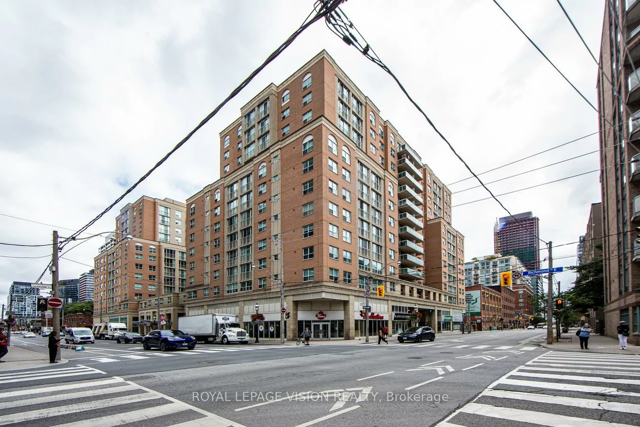313, Richmond, Moss Park, Toronto