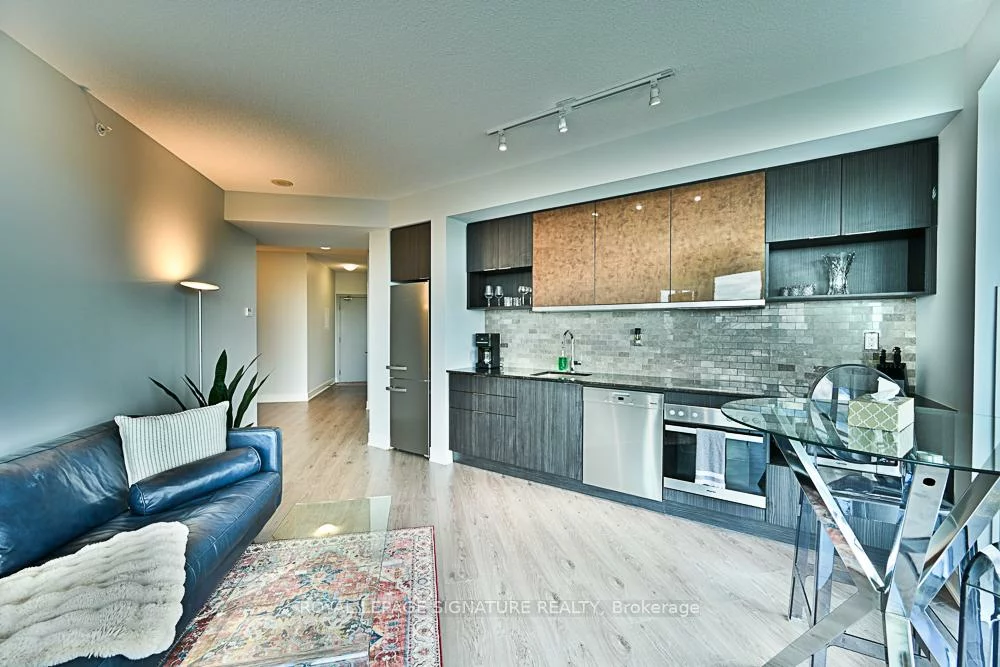 99, The Donway, Banbury-Don Mills, Toronto