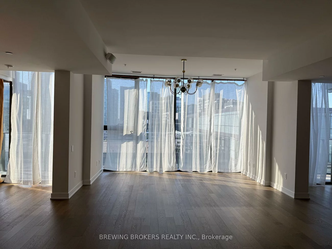 38, Stewart, Waterfront Communities C1, Toronto