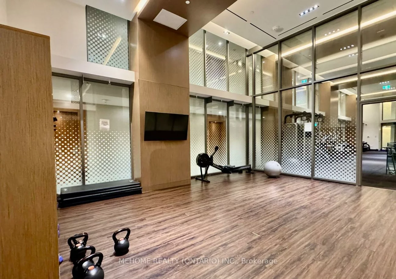 15, Queens Quay E, Waterfront Communities C8, Toronto