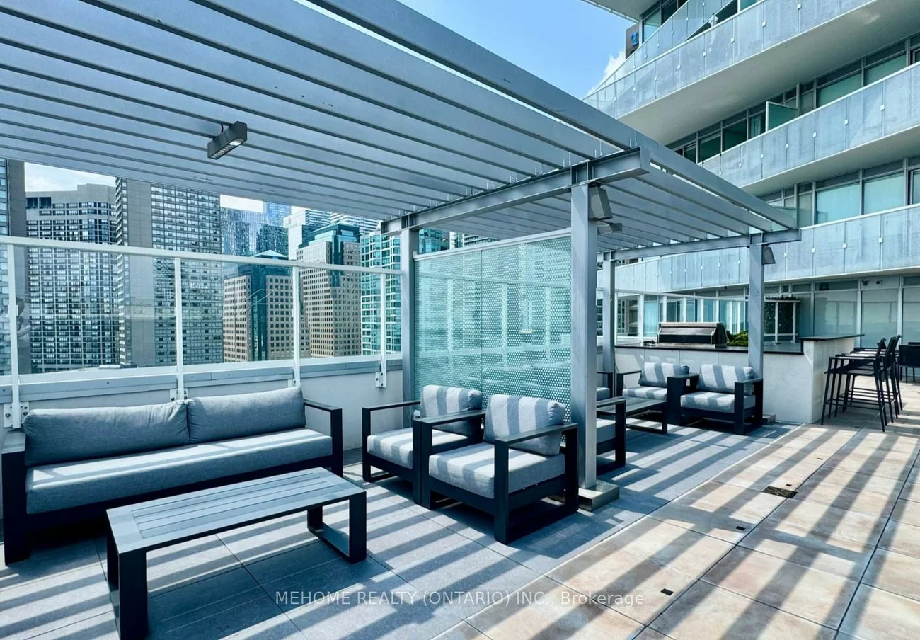 15, Queens Quay E, Waterfront Communities C8, Toronto