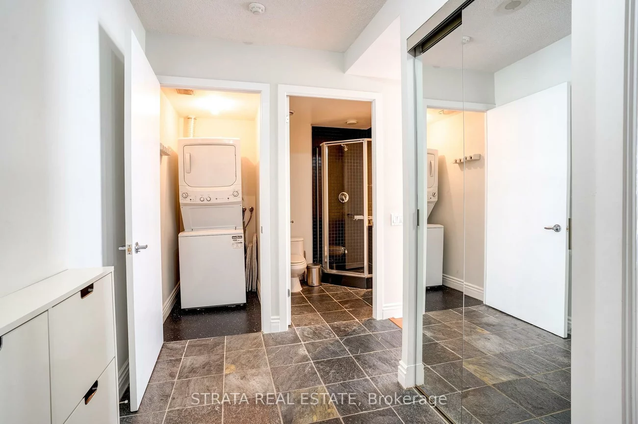 500, Queens, Waterfront Communities C1, Toronto