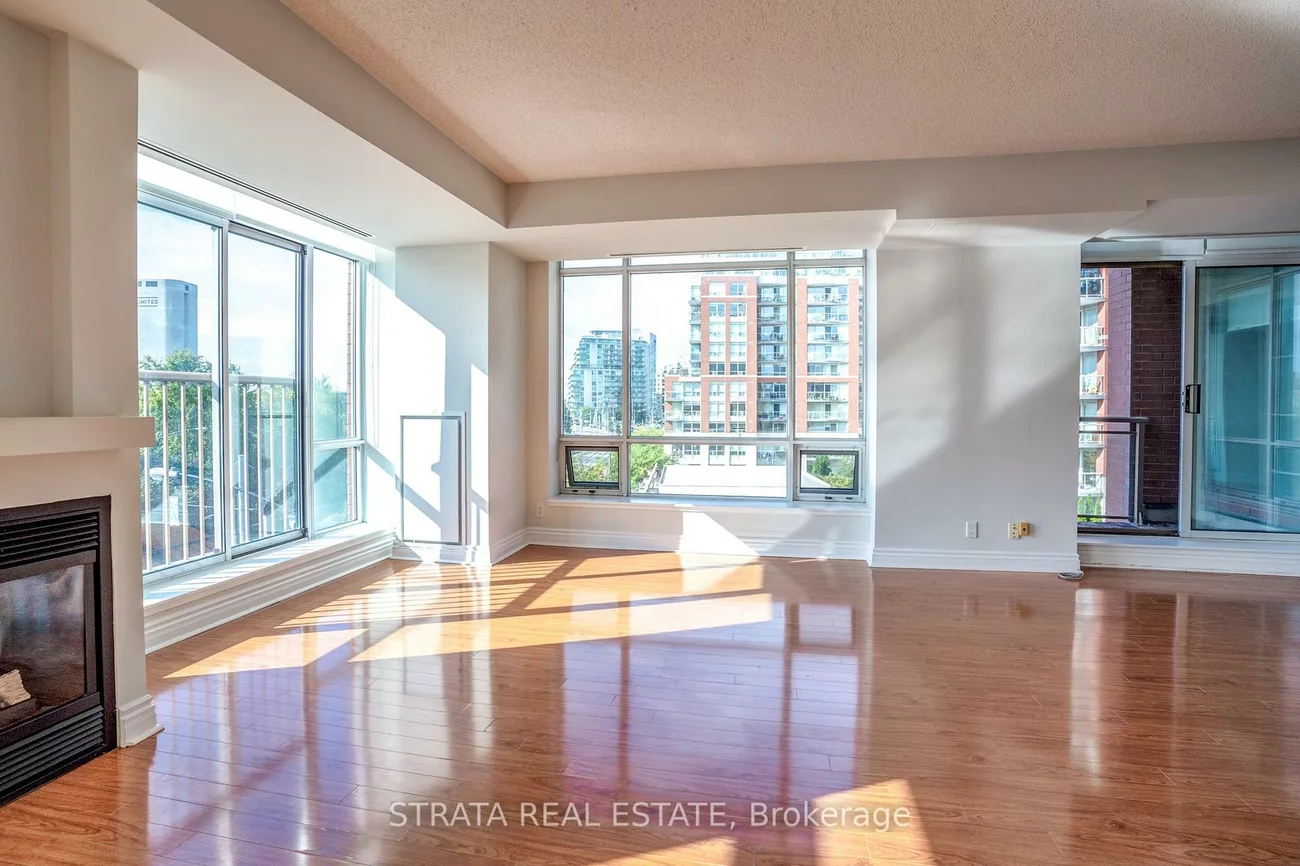 500, Queens, Waterfront Communities C1, Toronto