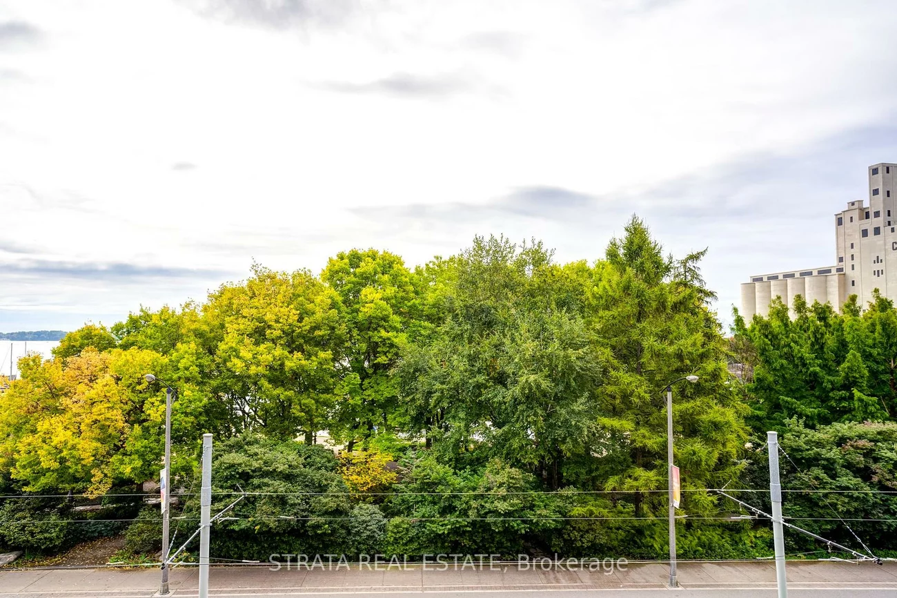 500, Queens, Waterfront Communities C1, Toronto