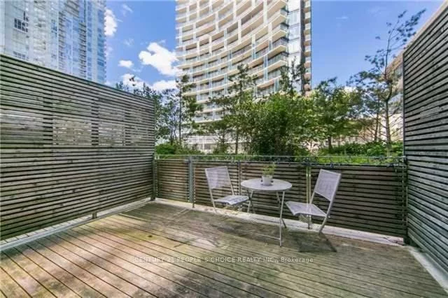 8, Telegram, Waterfront Communities C1, Toronto