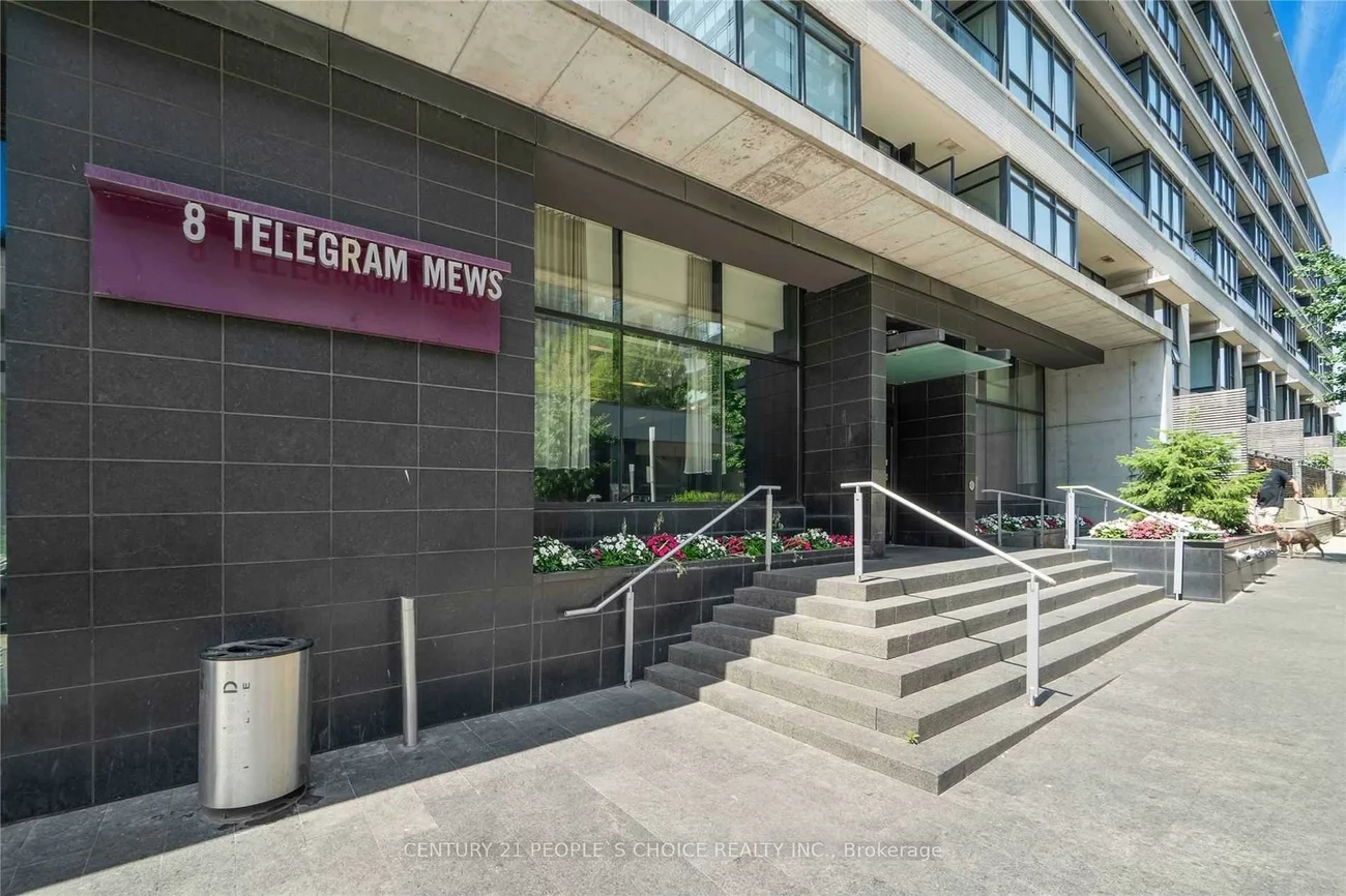 8, Telegram, Waterfront Communities C1, Toronto