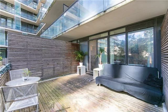 8, Telegram, Waterfront Communities C1, Toronto