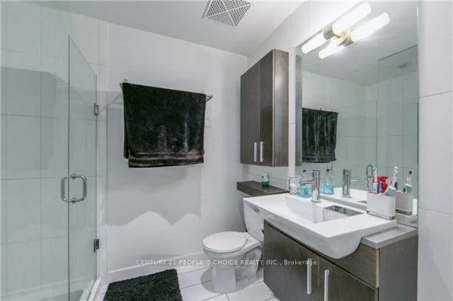 8, Telegram, Waterfront Communities C1, Toronto