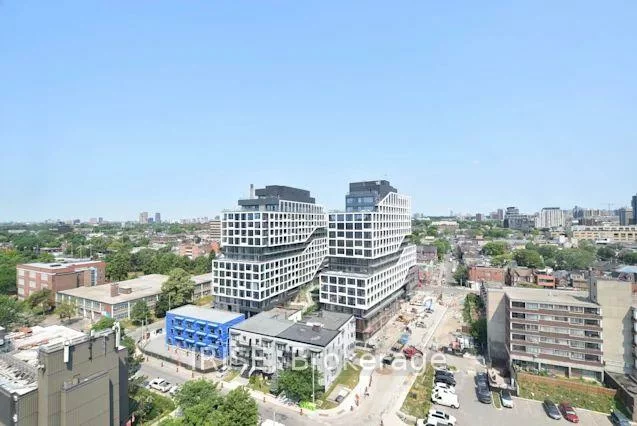 100, Denison, Kensington-Chinatown, Toronto