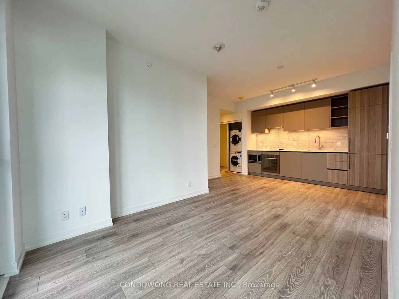 55, Mercer, Waterfront Communities C1, Toronto