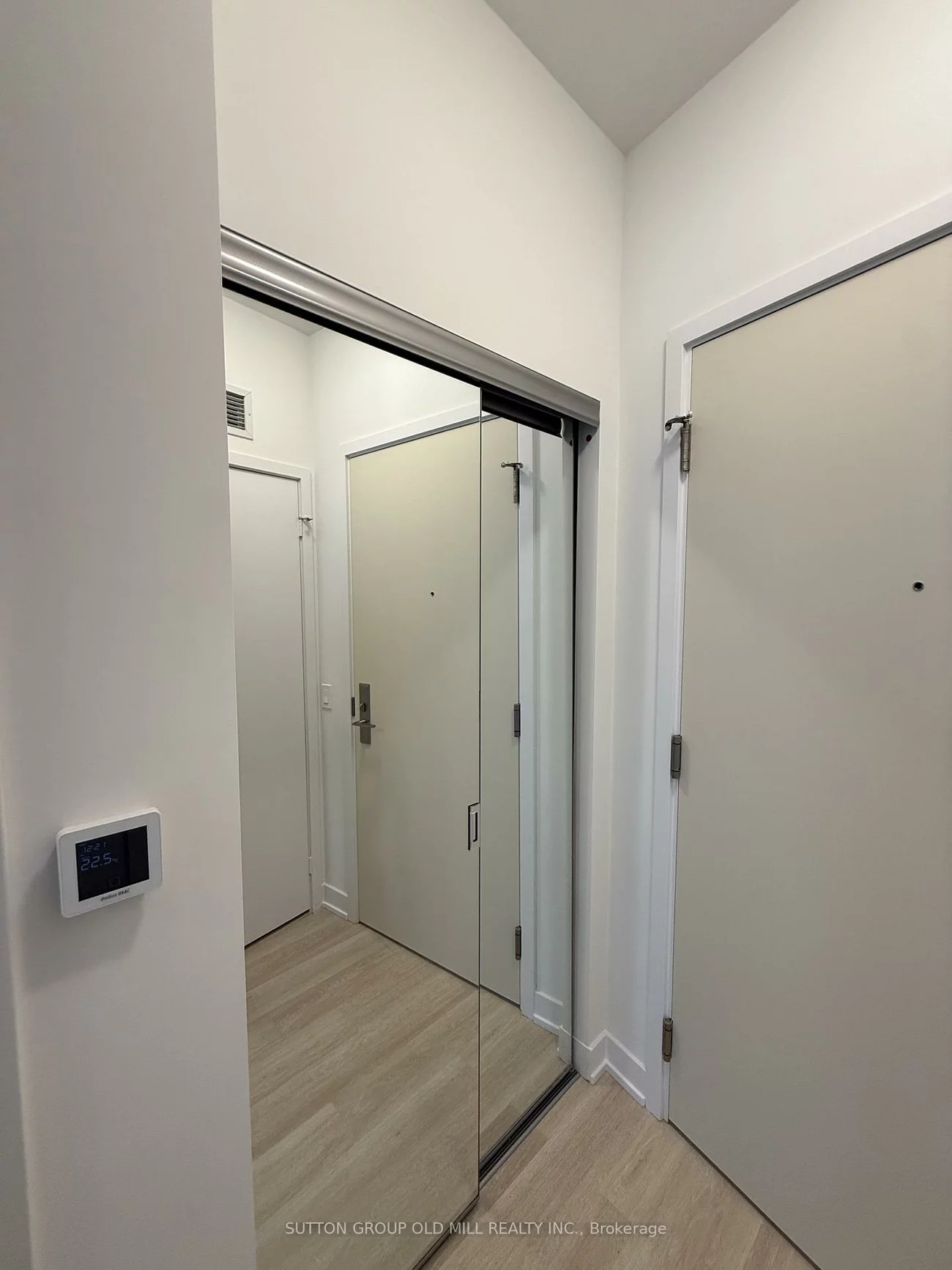15, Richardson, Waterfront Communities C8, Toronto