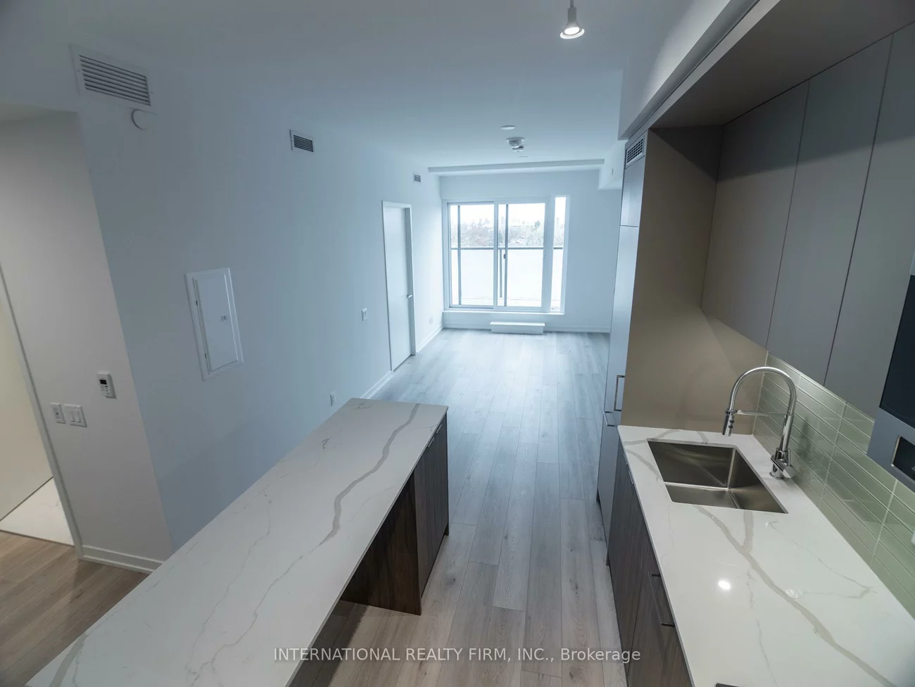 863, St Clair, Wychwood, Toronto
