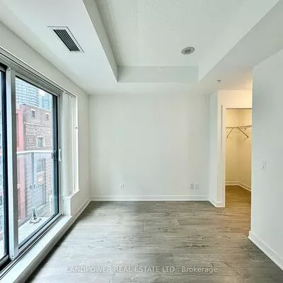 30, Nelson, Waterfront Communities C1, Toronto