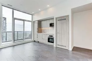 38, Widmer, Waterfront Communities C1, Toronto