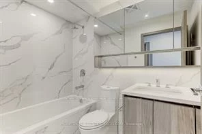 38, Widmer, Waterfront Communities C1, Toronto