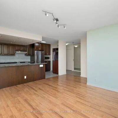 205, Wynford, Flemingdon Park, Toronto