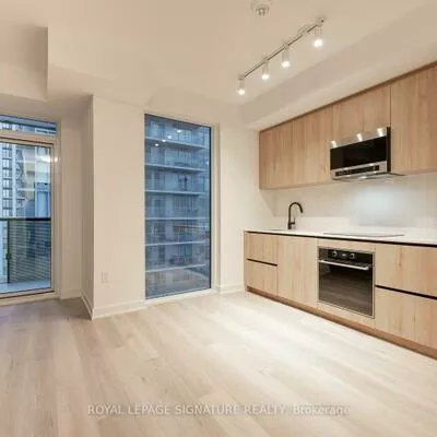 117, Broadway, Mount Pleasant West, Toronto