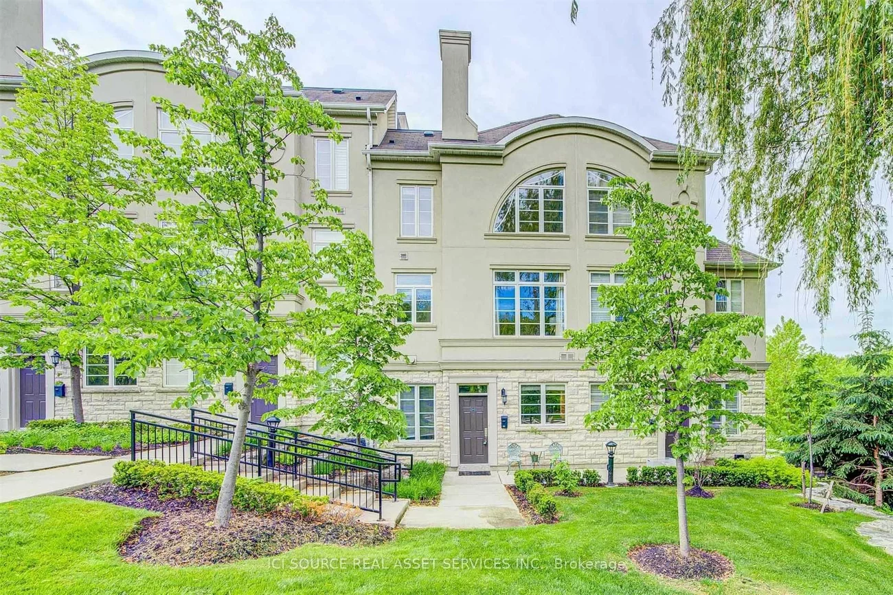 45, York Mills, Bridle Path-Sunnybrook-York Mills, Toronto